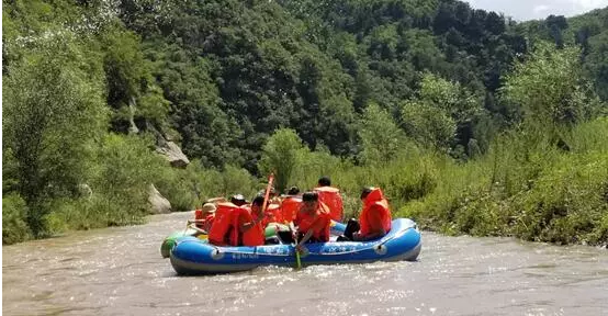 走進(jìn)太行山，親水愛自然