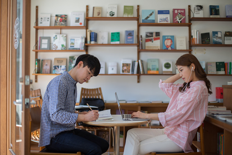 中國石油大學(xué)（華東）自學(xué)考試難度高嗎？